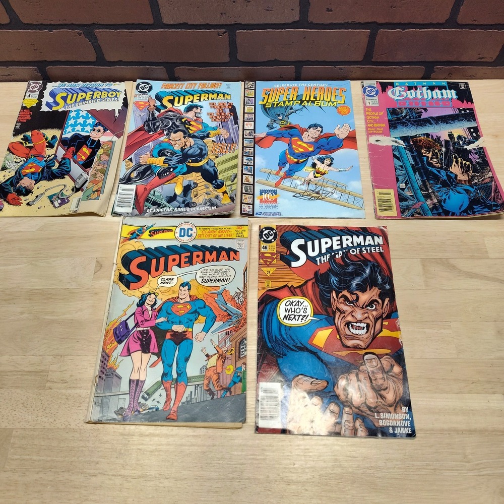 Superman Superboy  Heroes DC comic books Stamp Album Gotham color mixed lot